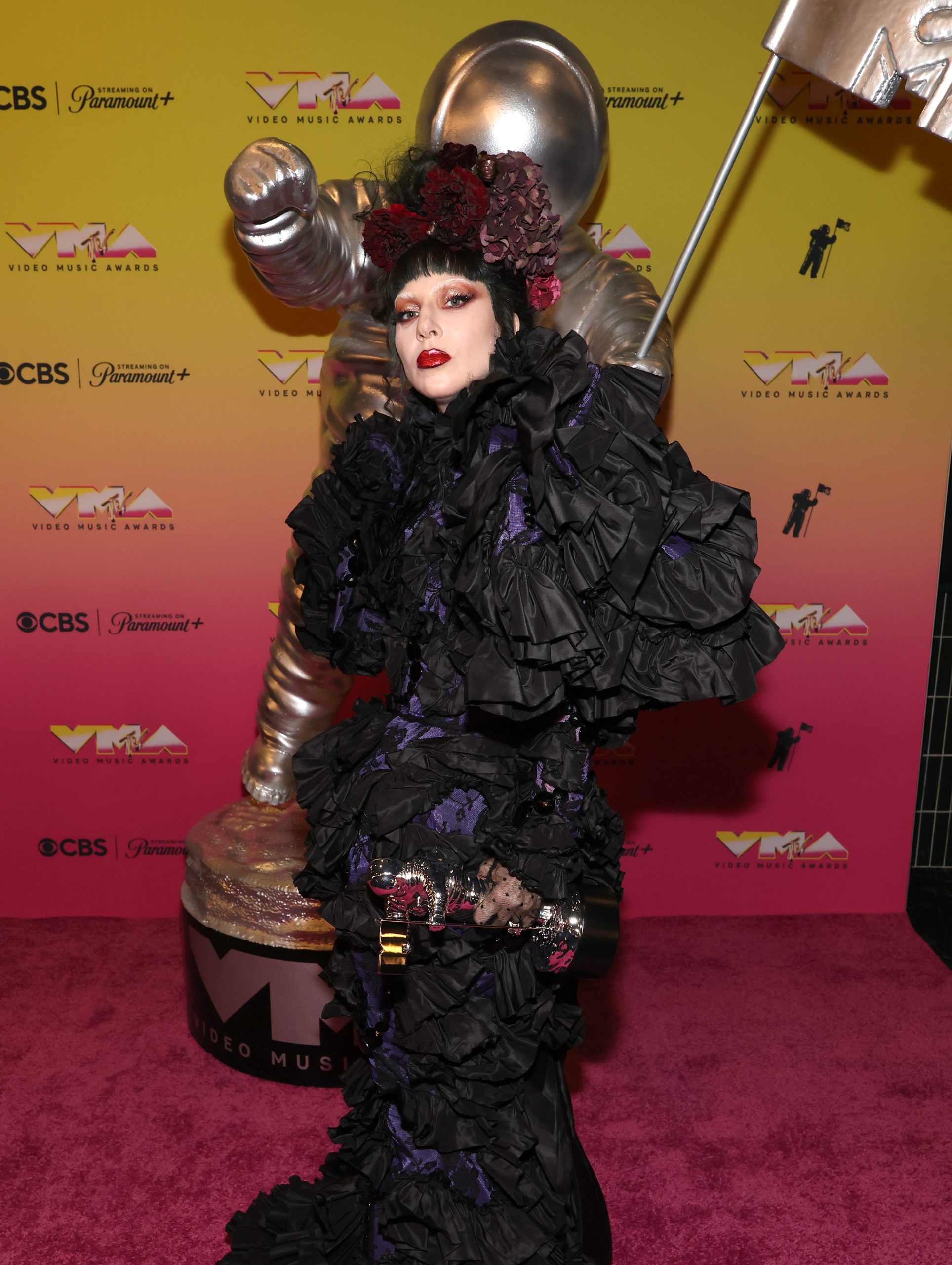 Best & Wildest Dressed at the 2025 VMAs: Compare Photos of the Stars